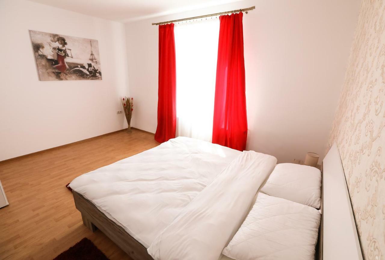Serenity House Apartments Sibiu Exterior foto